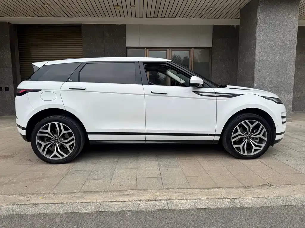 Land Rover Evoque — фото 3