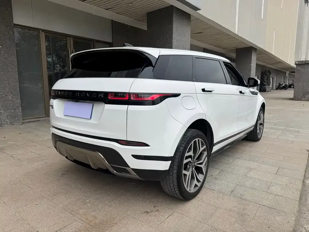 Land Rover Evoque — фото 6