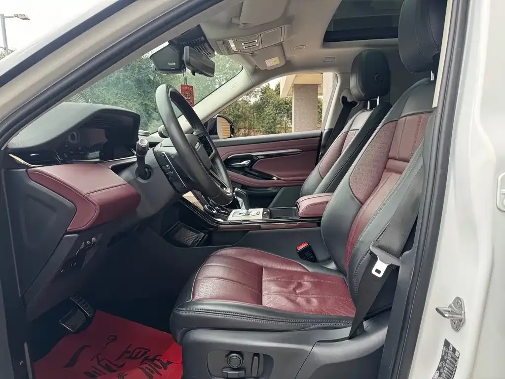 Land Rover Evoque — фото 10