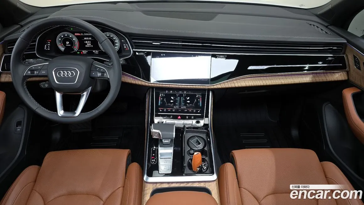 Audi Q7 2025 из KR, фото 8