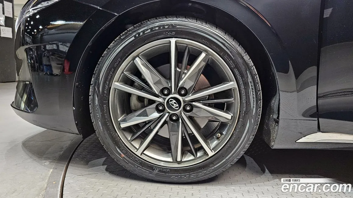 Hyundai Grandeur 2023 из KR, фото 9