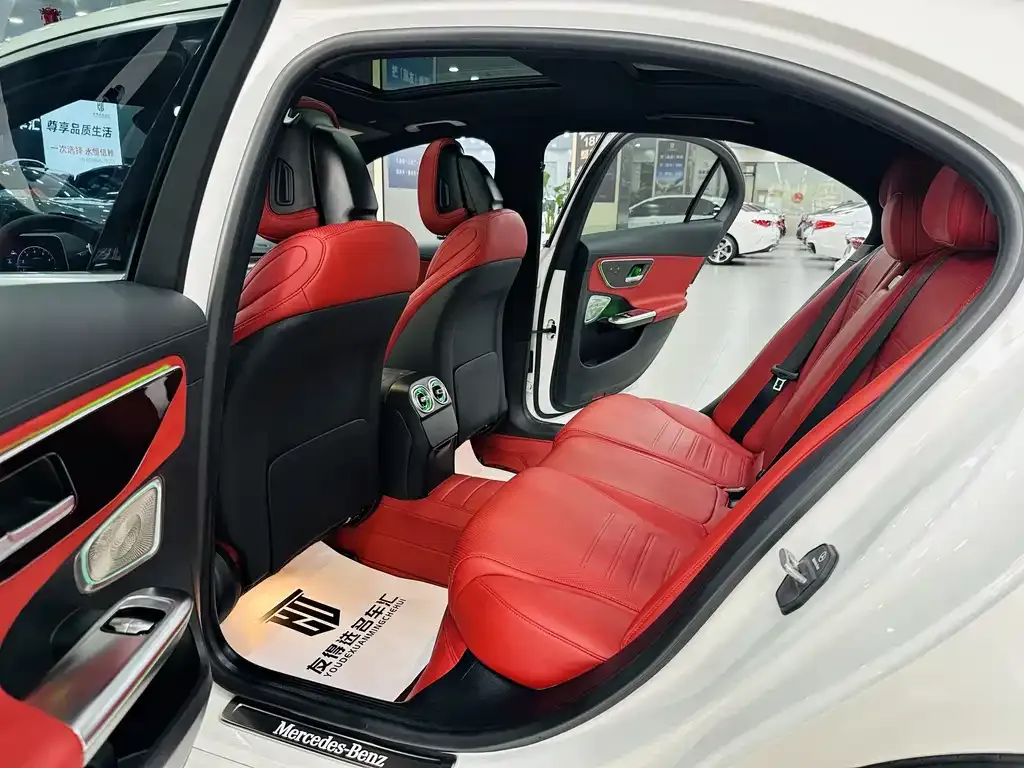 Mercedes-Benz C-Class 2025 из CN, фото 9