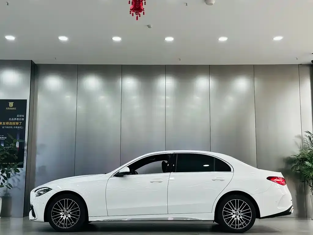 Mercedes-Benz C-Class 2025 из CN, фото 10