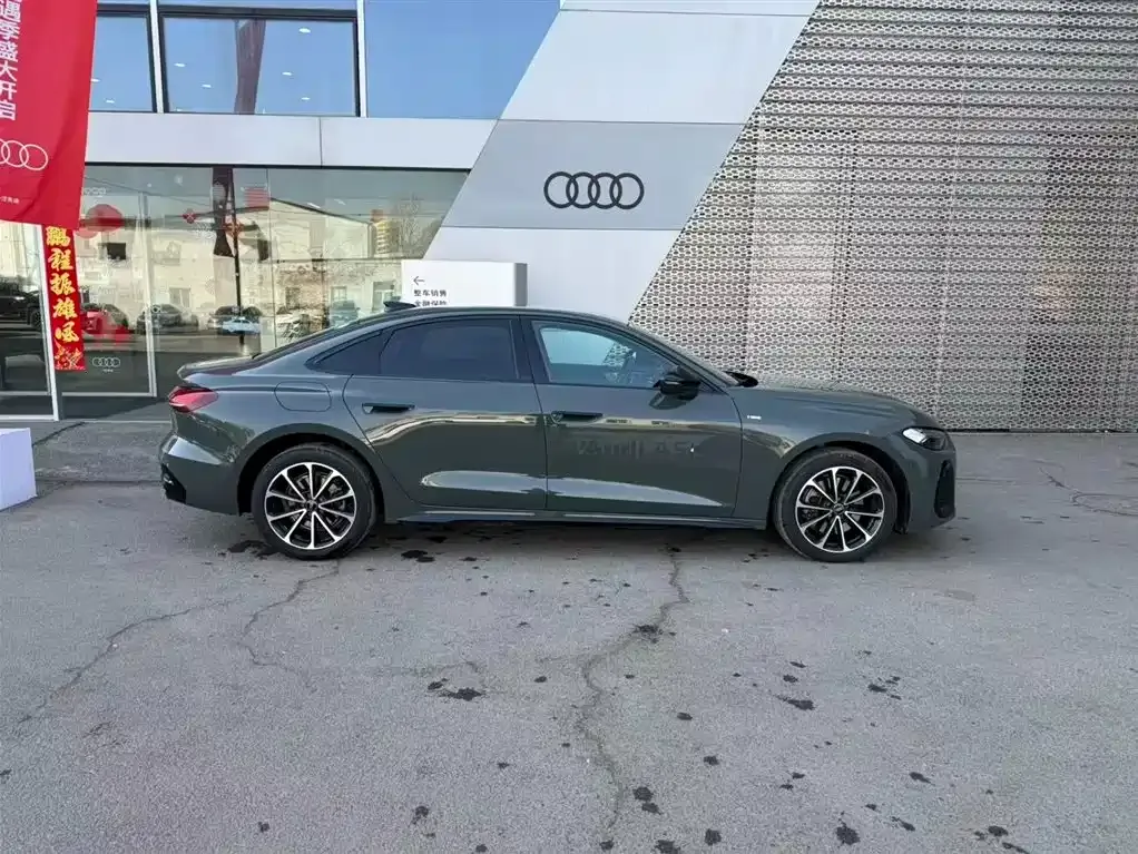 Audi A5L 2025 из CN, фото 5