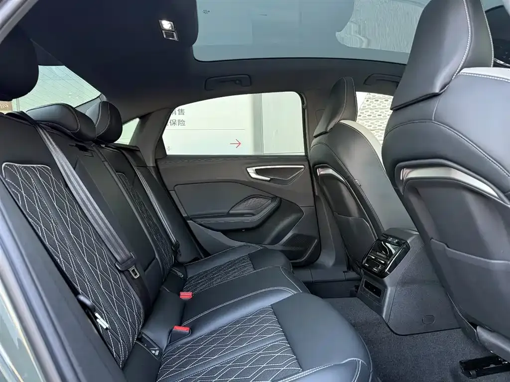 Audi A5L 2025 из CN, фото 6