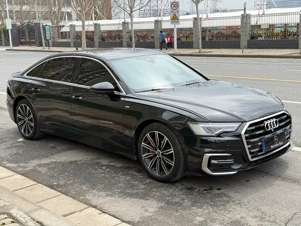 Audi A6L 2026 из CN, фото 5