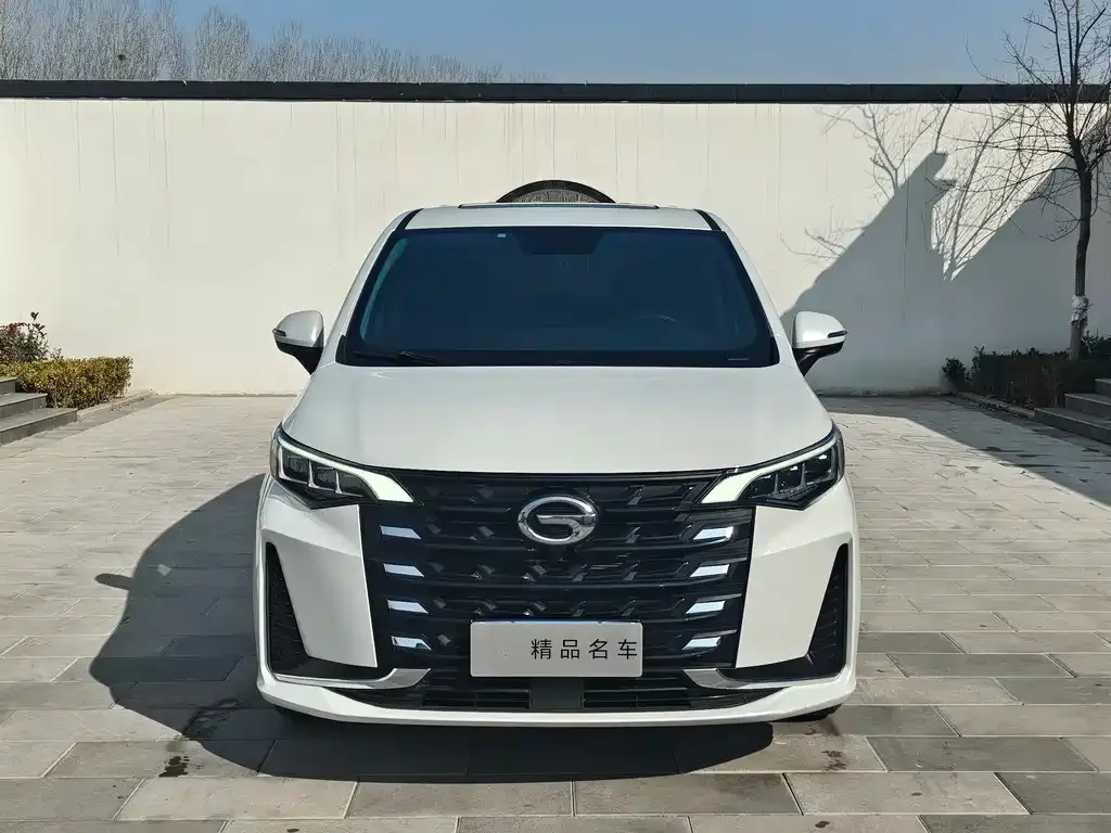 GAC Motor Trumpchi M6 — фото 4