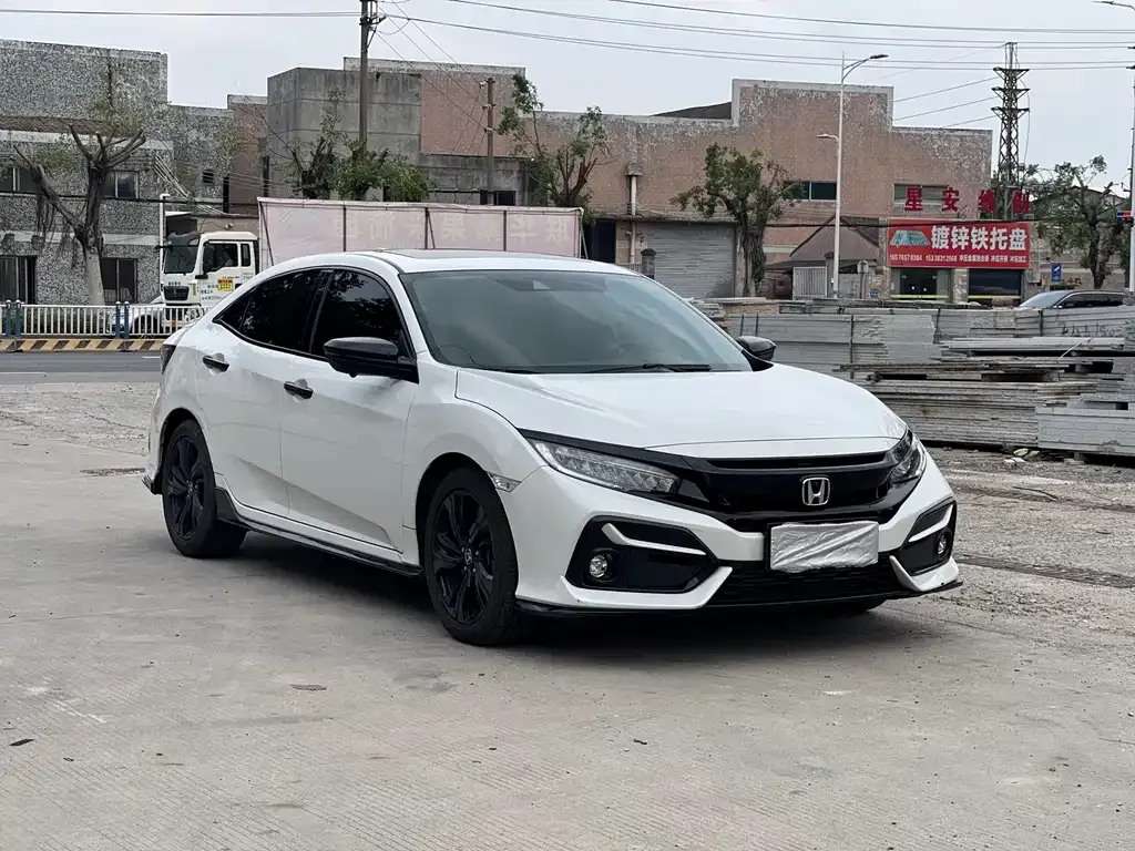 Honda Civic — фото 6