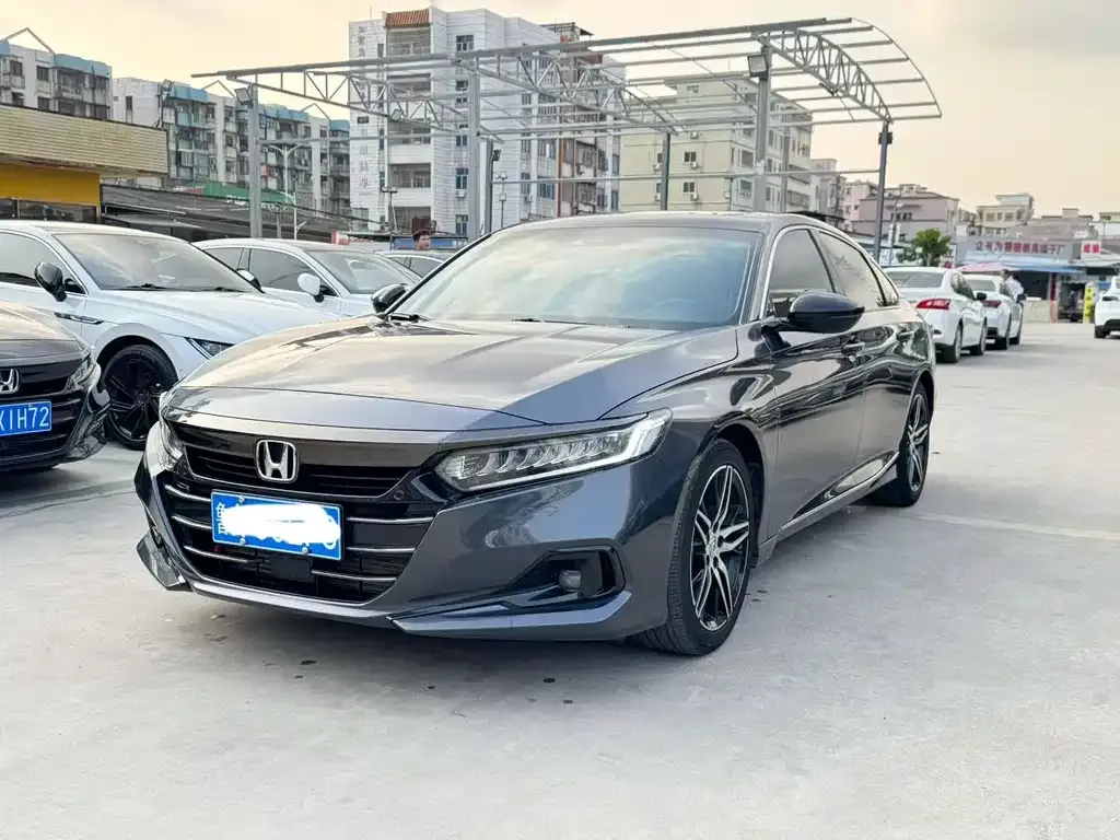 Honda Accord — фото 4