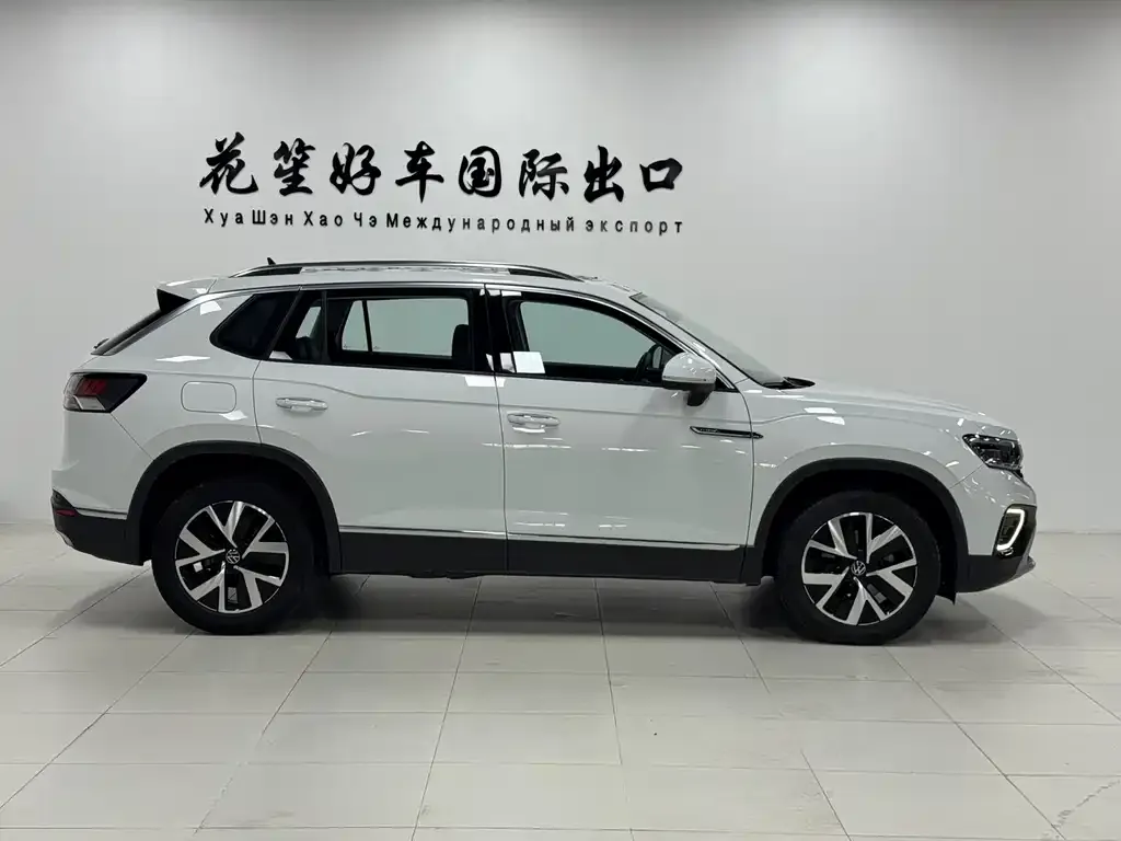 Volkswagen Tayron 2023 из CN, фото 3