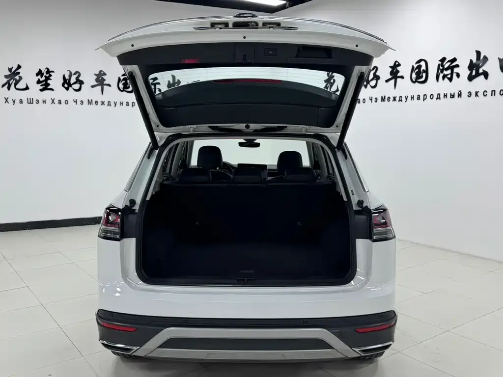 Volkswagen Tayron 2023 из CN, фото 8