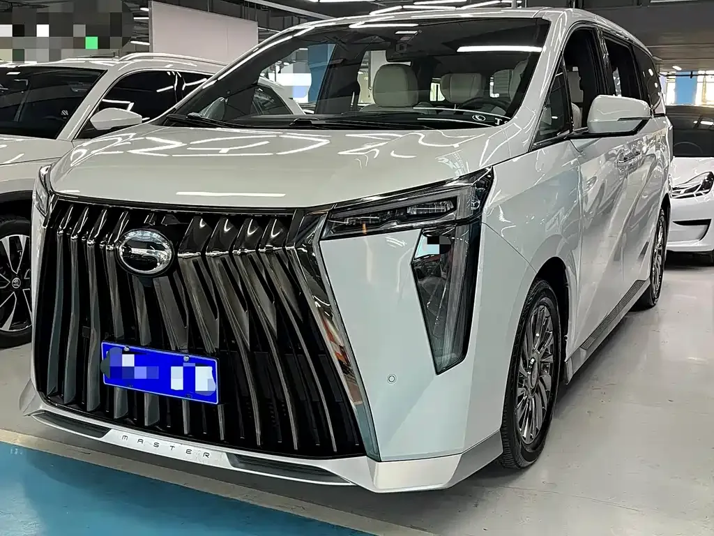 GAC Motor Trumpchi M8 — фото 1