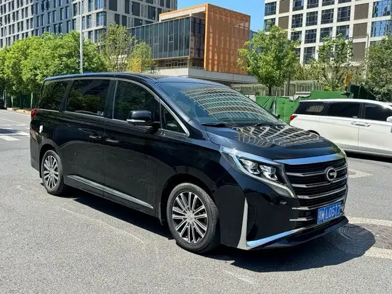 GAC Motor Trumpchi M8 — фото 1