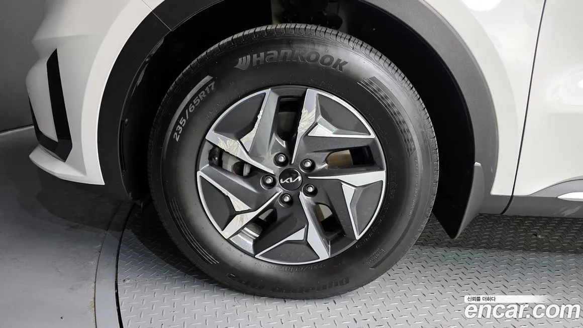 Kia Sorento — фото 6
