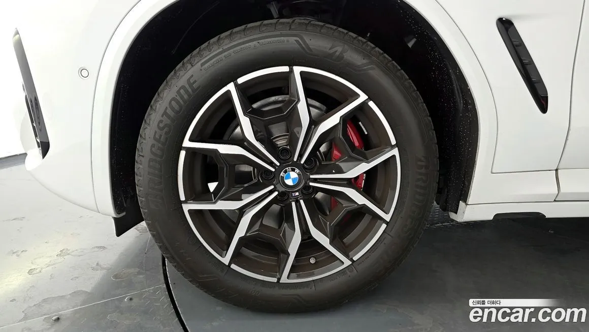 BMW X4 — фото 4