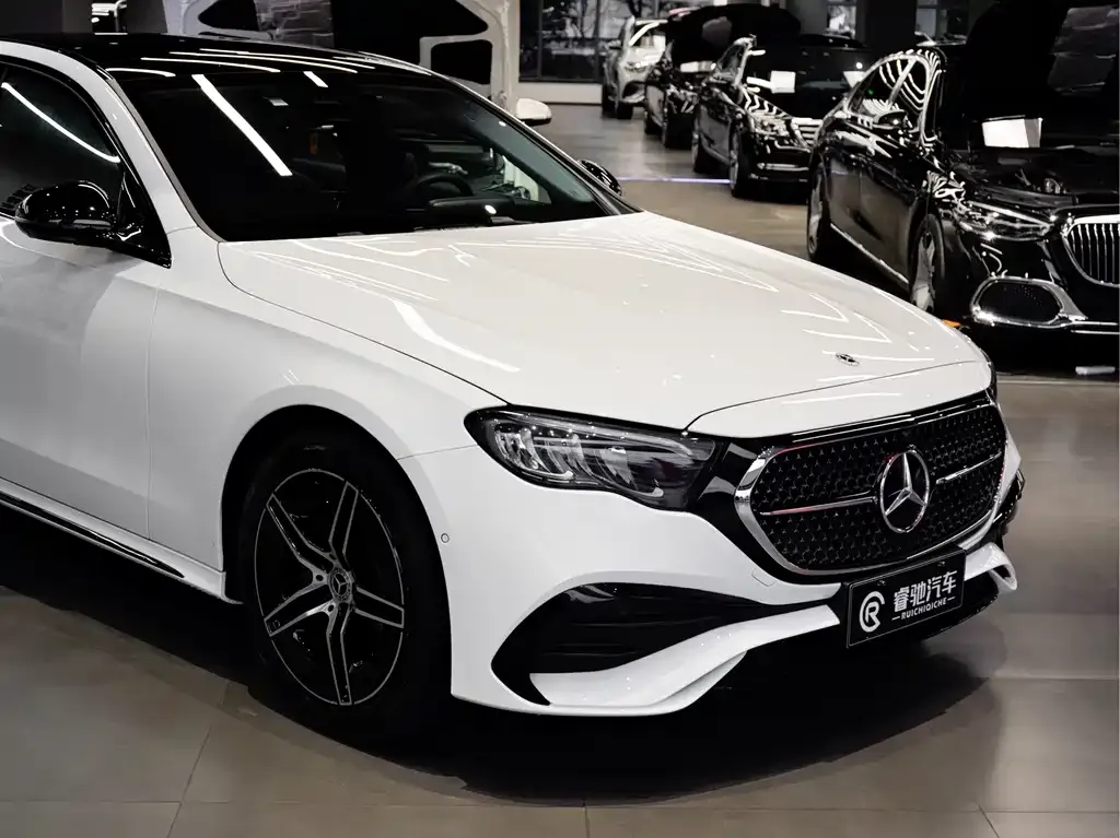 Mercedes-Benz E-Class (Import) — фото 9