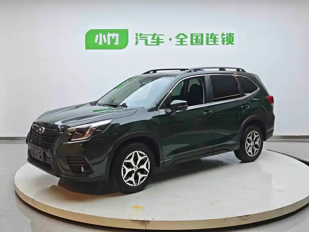 Subaru Forester — фото 1
