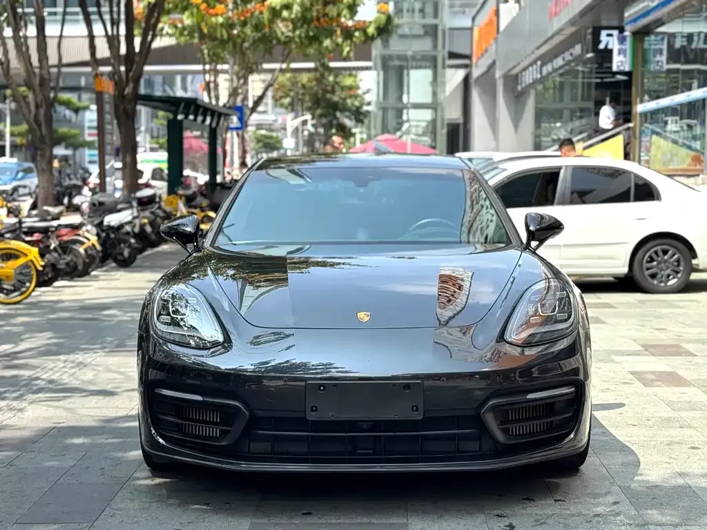 Porsche Panamera — фото 9