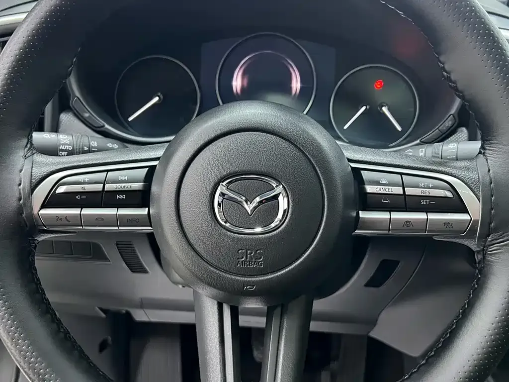 Mazda CX-50 2023 из CN, фото 6