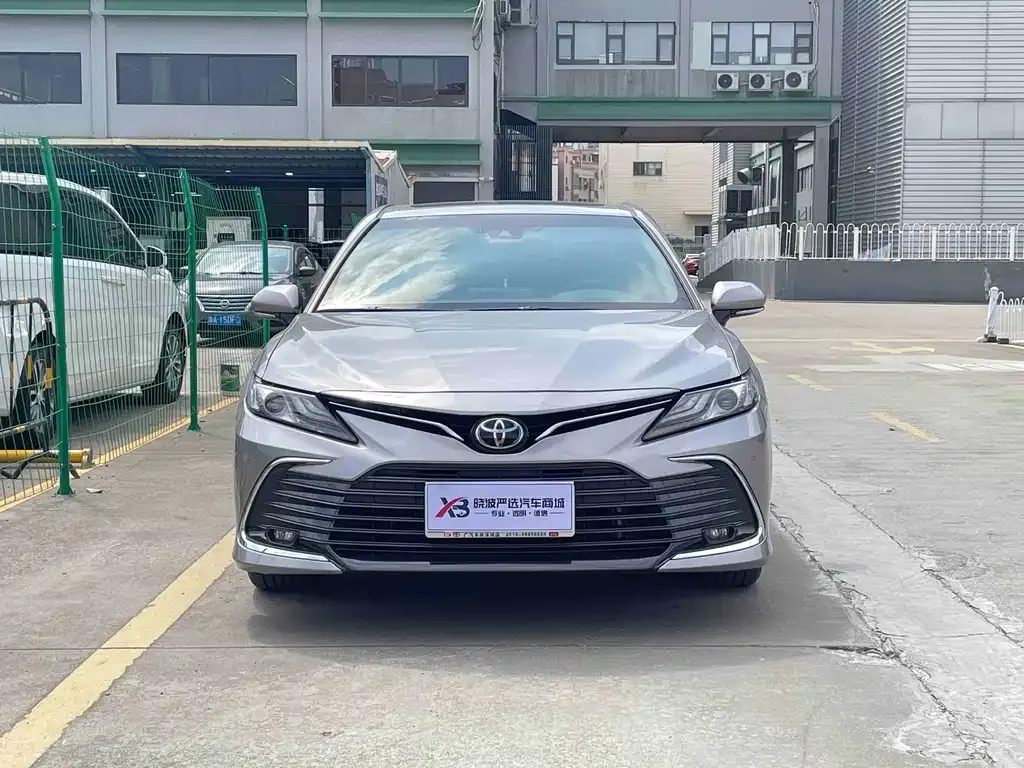 Toyota Camry 2023 из CN, фото 7