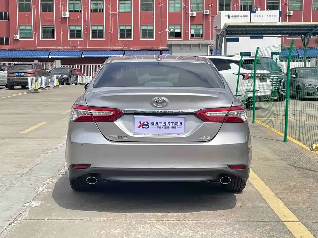 Toyota Camry 2023 из CN, фото 9