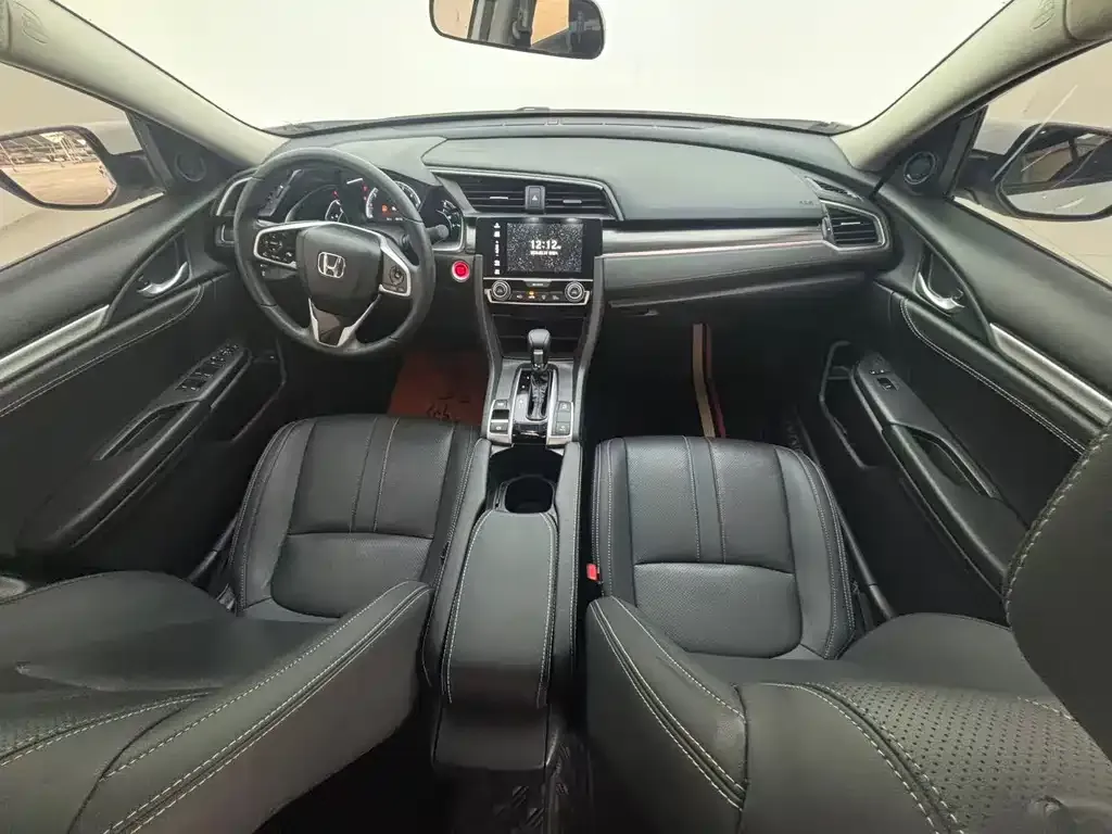 Honda Civic — фото 8