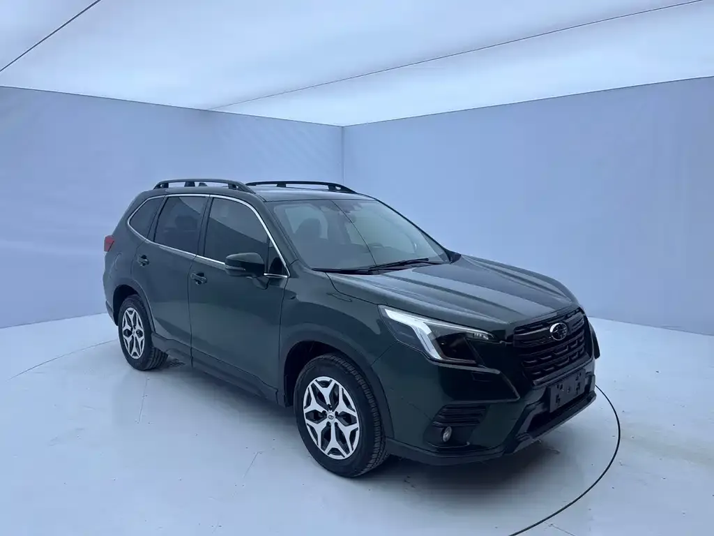 Subaru Forester — фото 6