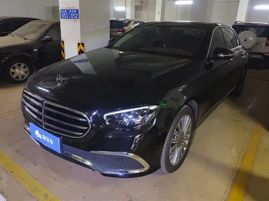 Mercedes-Benz E-Class 2023 из CN, фото 1