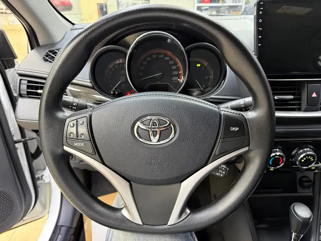 Toyota Yaris L 2023 из CN, фото 9