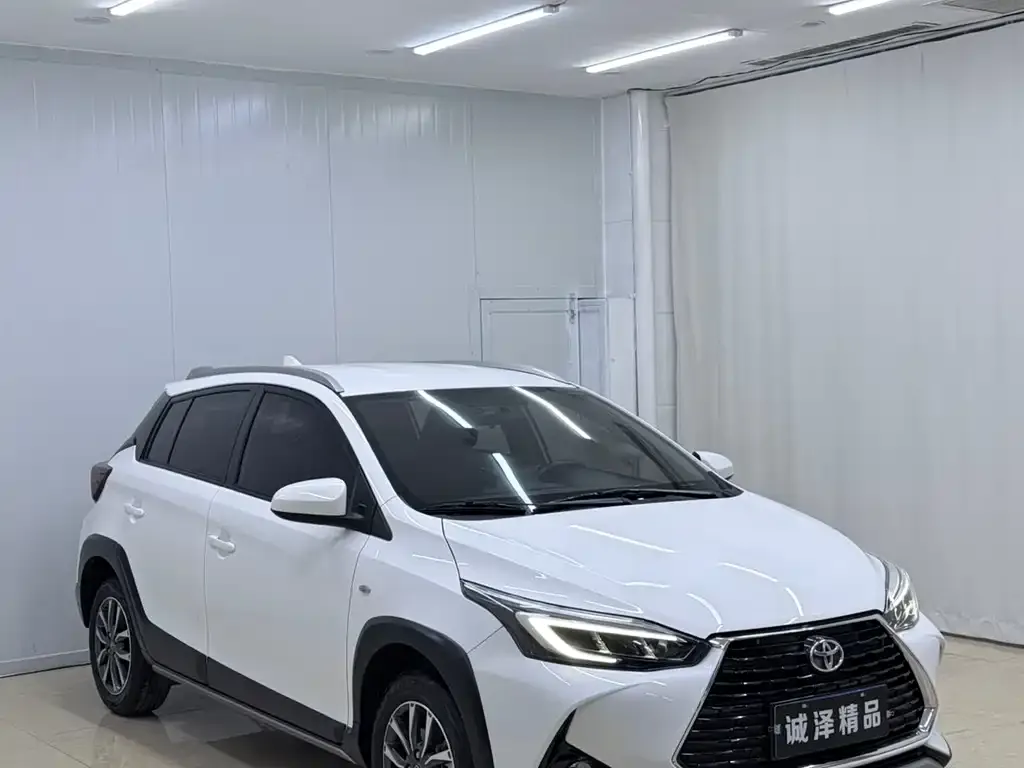 Toyota Yaris L 2023 из CN, фото 3