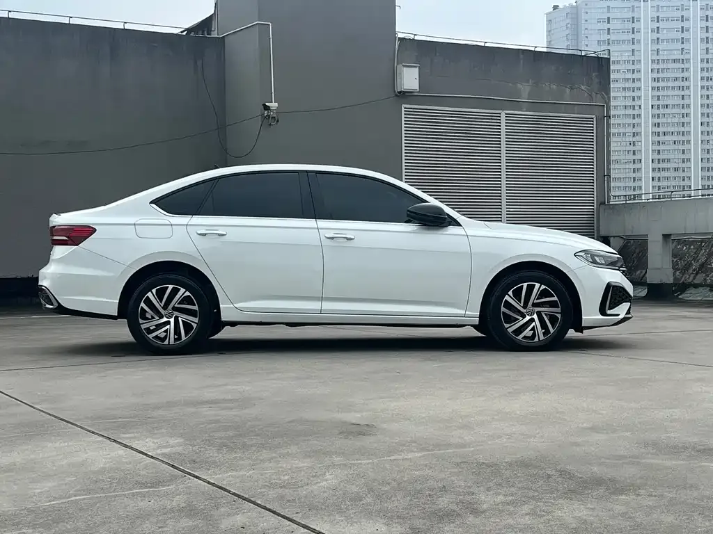 Volkswagen Lavida 2024 из CN, фото 5