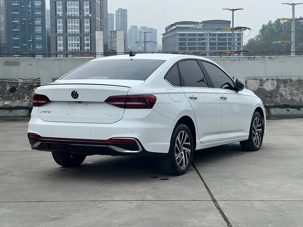Volkswagen Lavida 2024 из CN, фото 10