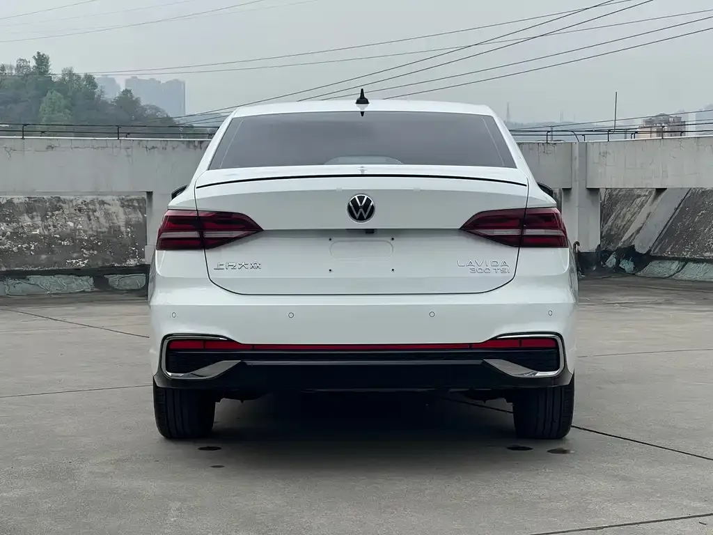 Volkswagen Lavida 2024 из CN, фото 4