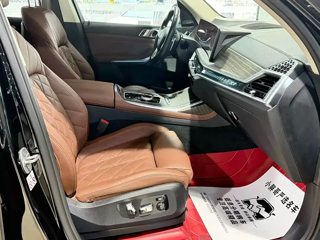 BMW X7 2023 из CN, фото 9