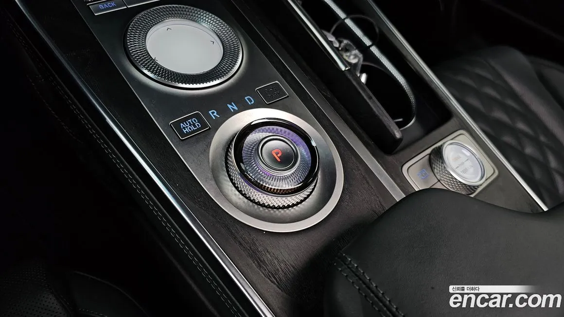 Genesis GV80 — фото 10
