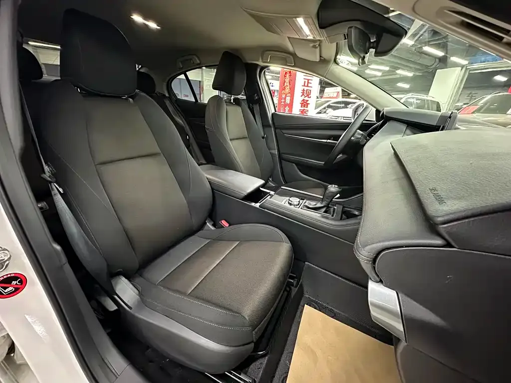 Mazda 3 Axela 2022 из CN, фото 7