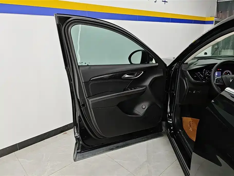 Buick Envision S 2023 из CN, фото 3