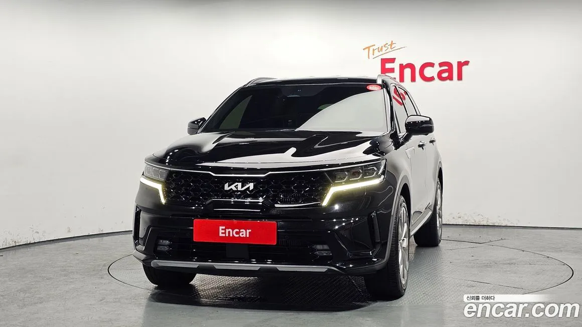 Kia Sorento — фото 9