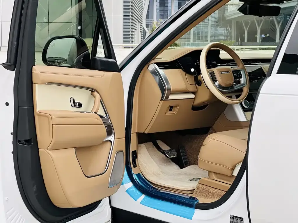 Land Rover Range Rover 2025 из CN, фото 3