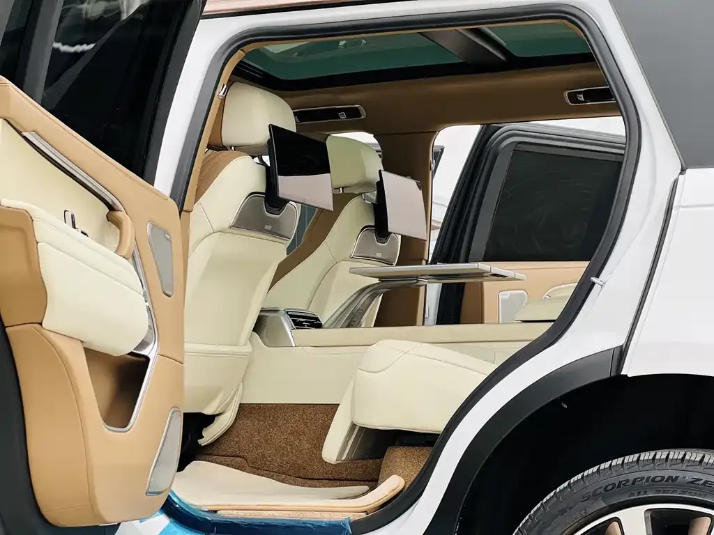 Land Rover Range Rover 2025 из CN, фото 10