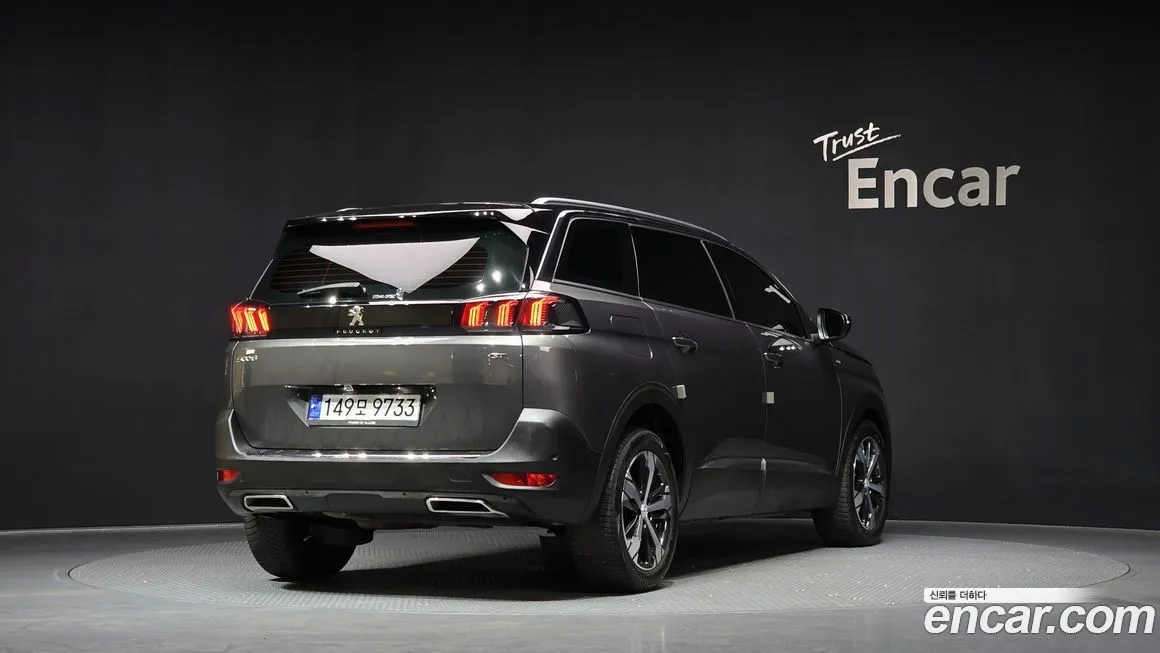 Peugeot 5008 2022 из KR, фото 3