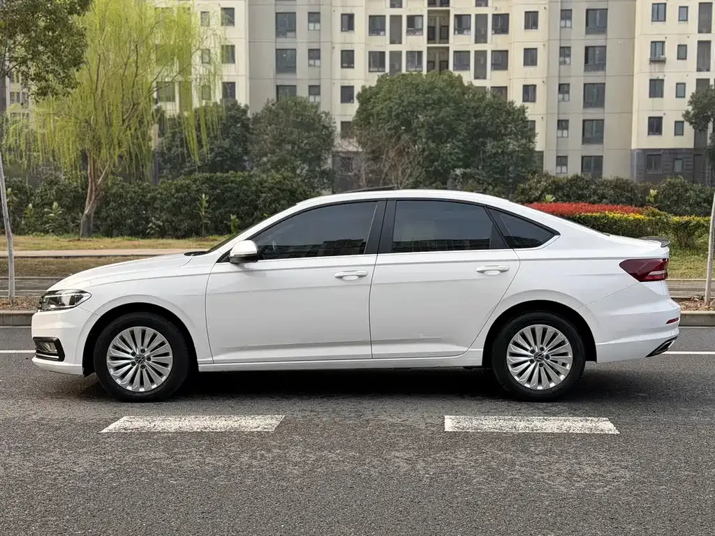 Volkswagen Lavida 2021 из CN, фото 4