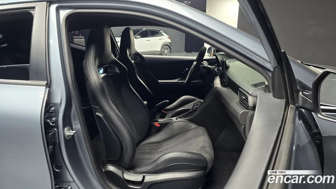 Hyundai Veloster 2021 из KR, фото 2