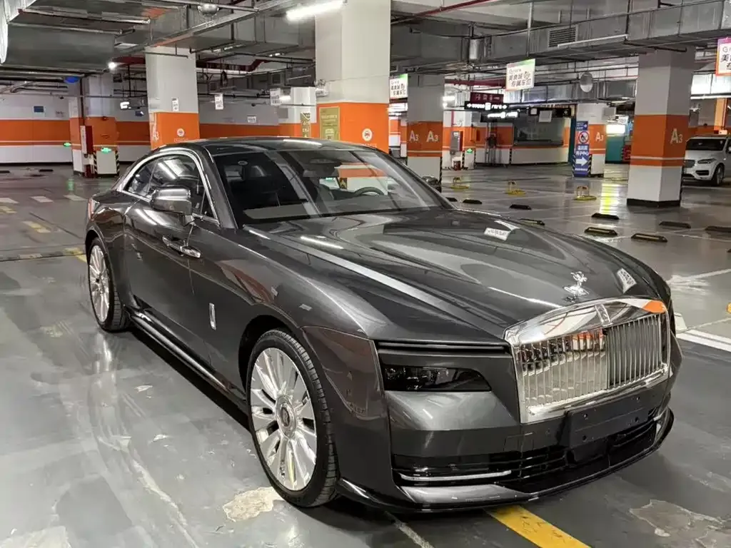 Rolls-Royce Phantom 2025 из CN, фото 7