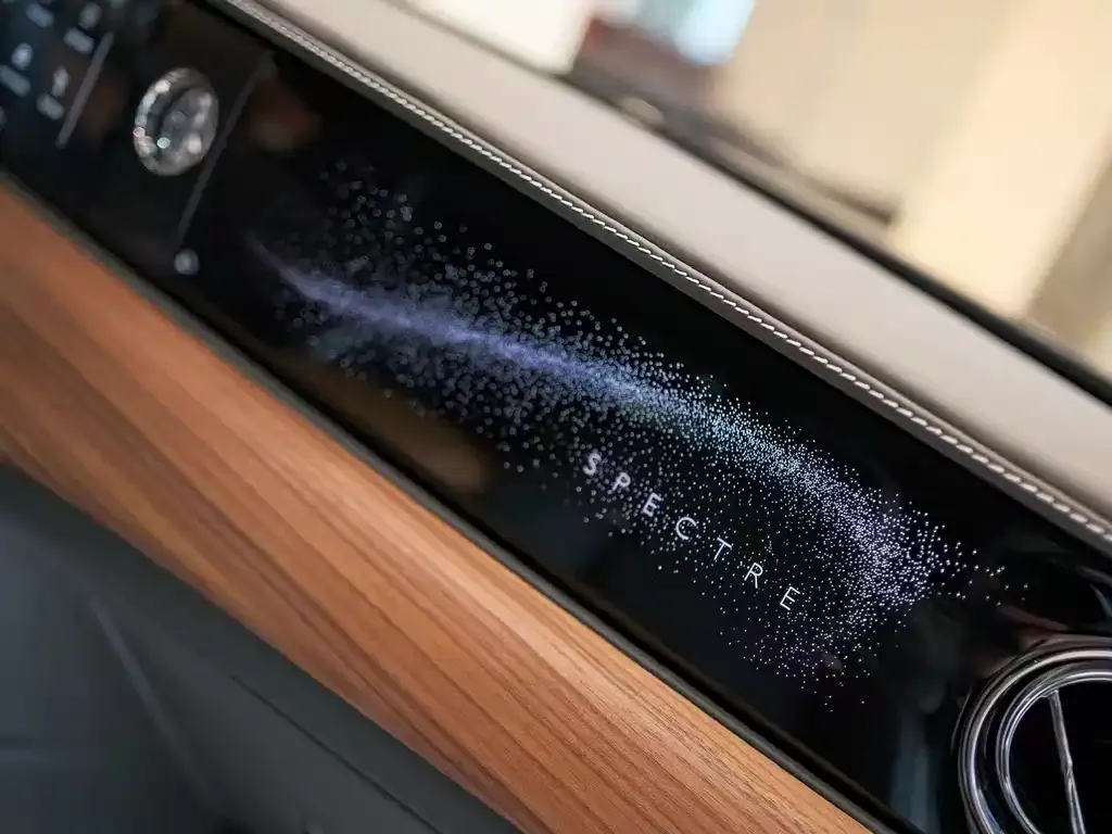 Rolls-Royce Phantom 2025 из CN, фото 6