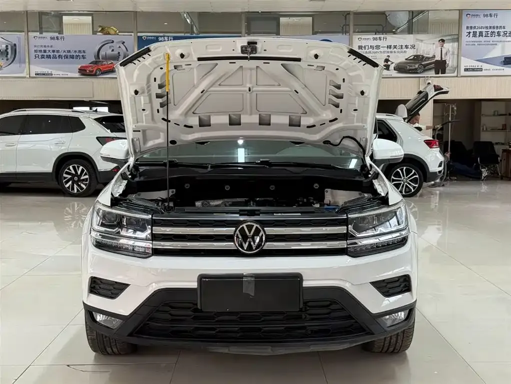 Volkswagen Tharu — фото 7