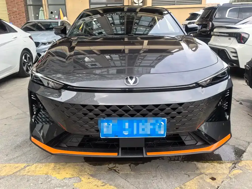 Changan UNI-V 2024 из CN, фото 7