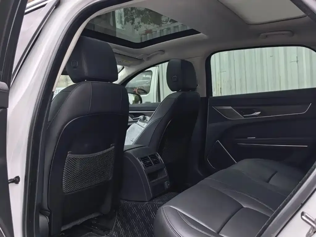 Jaguar XFL 2023 из CN, фото 7