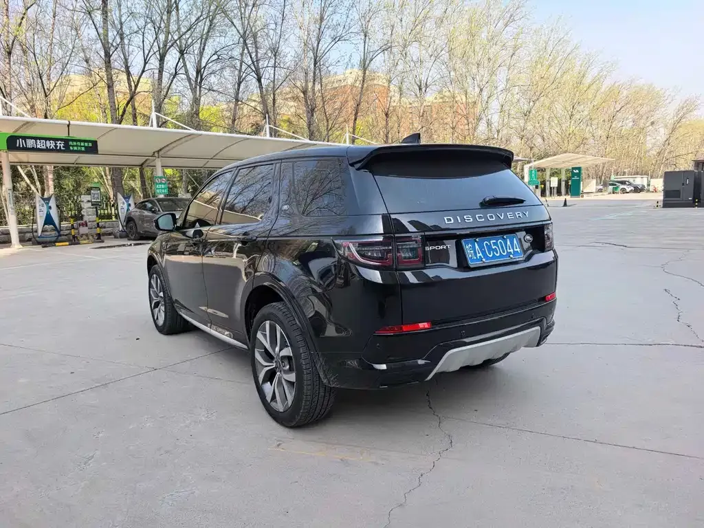 Land Rover Discovery Sport — фото 8