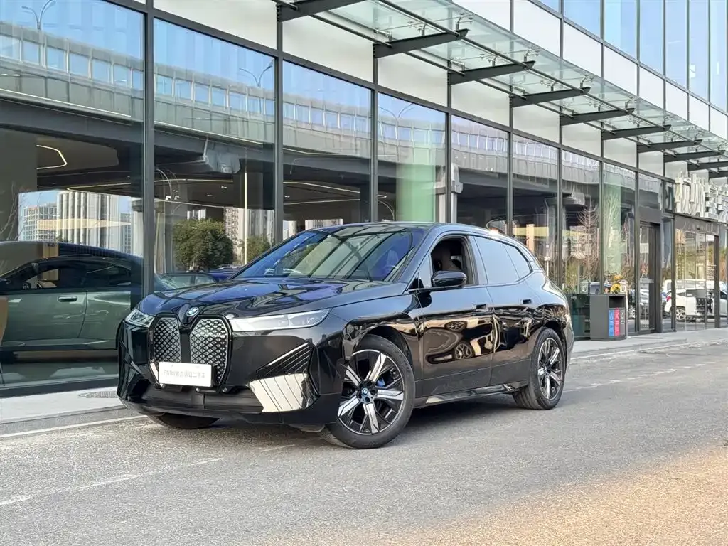 BMW iX 2023 из CN, фото 1